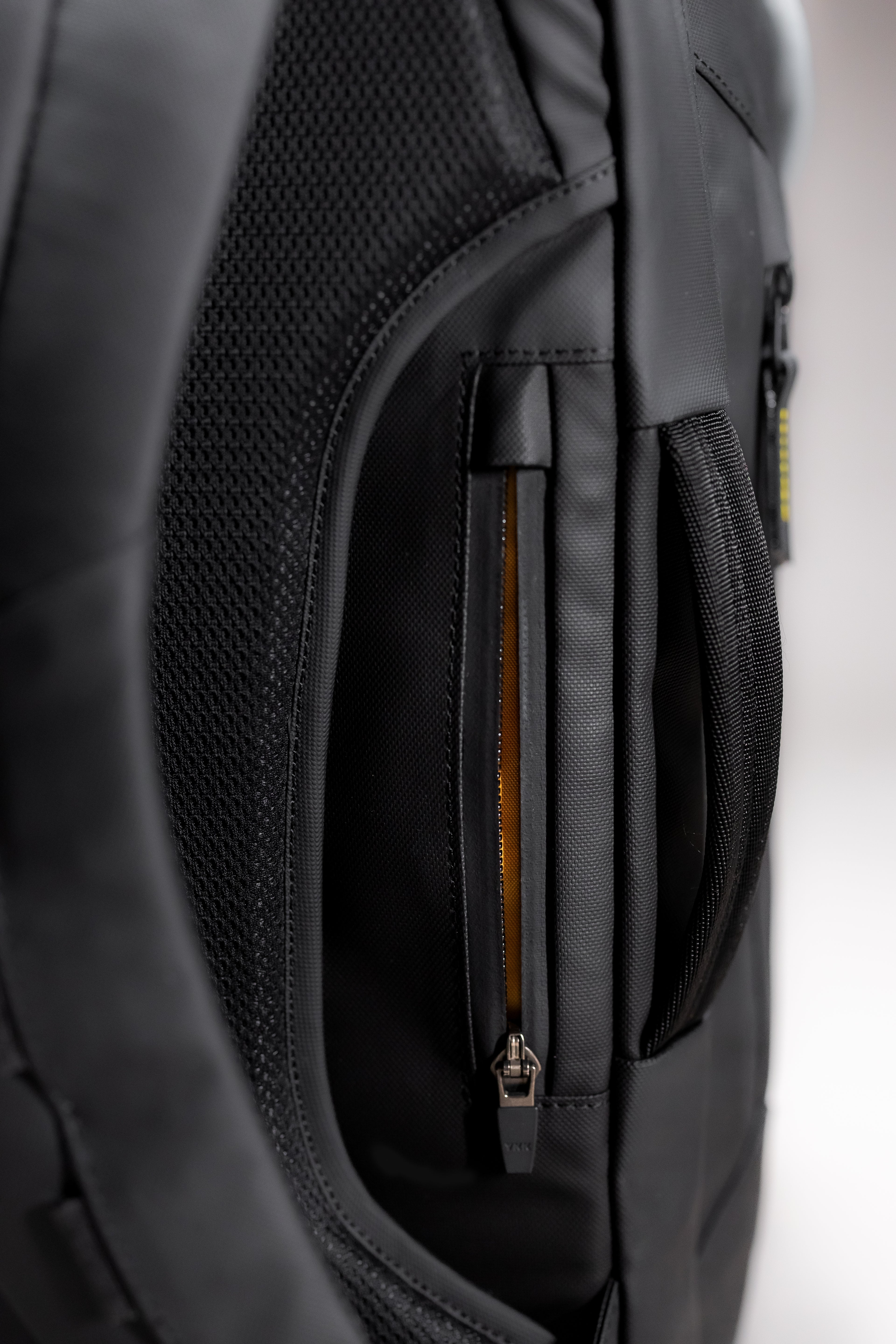 Edc .28 tpu onyx black ykk zipper detail by Uluk Outdoors 