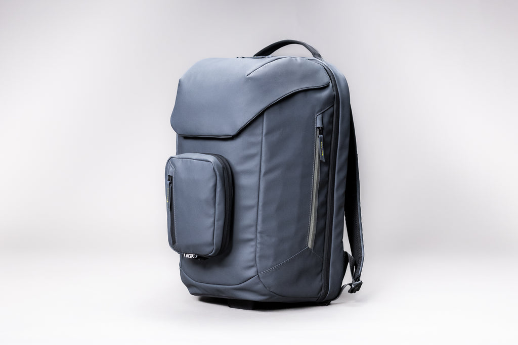 Three-quarter side view of the EDC 28 tpu slate backpack by Uluk Outdoors 
