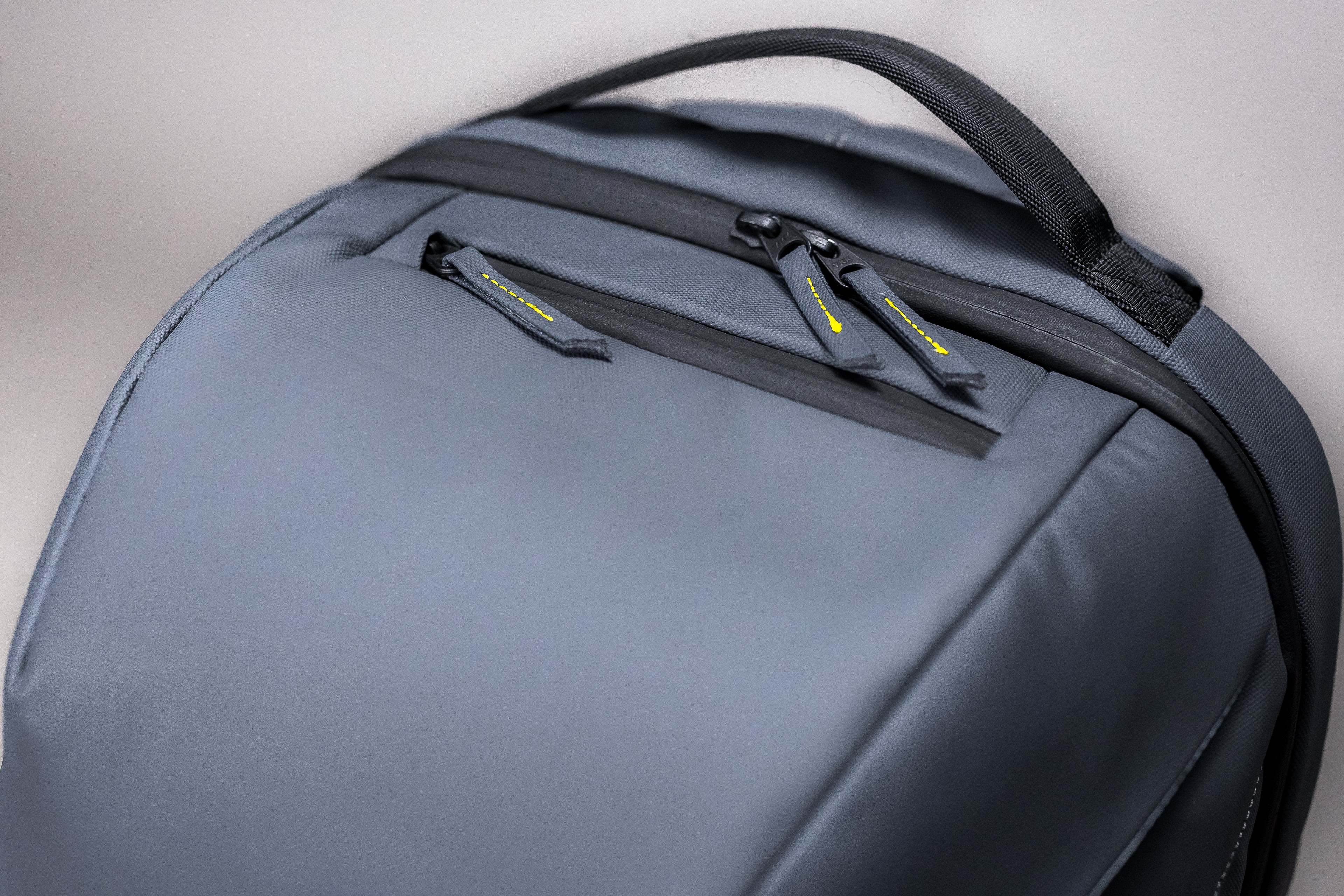  Fidlock magnetic closure system on the EDC 28 backpack by Uluk Outdoors 